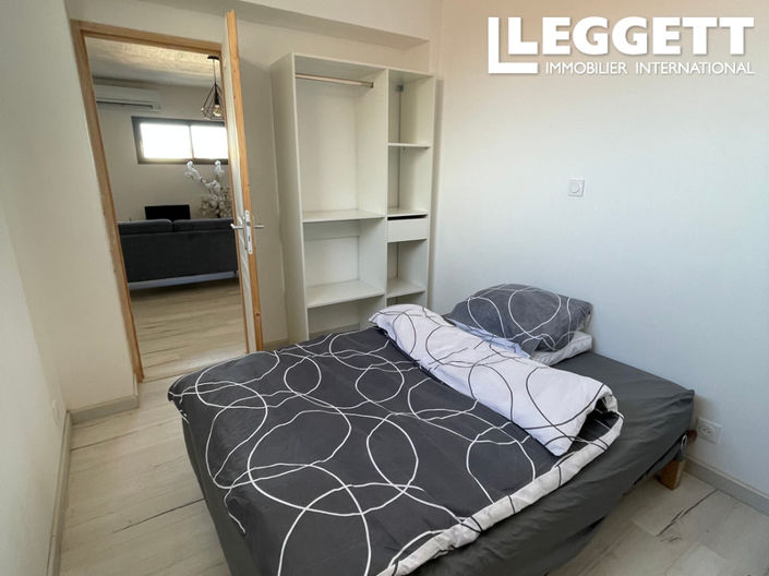 Image No.10-4 Bed House for sale