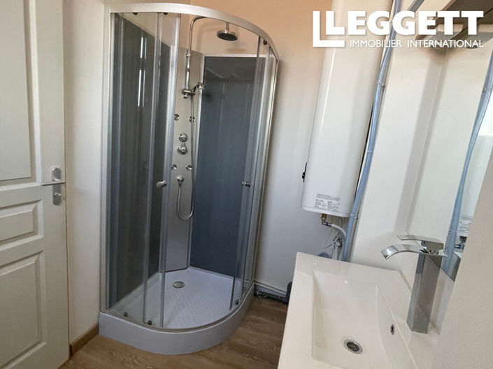 Image No.7-4 Bed House for sale