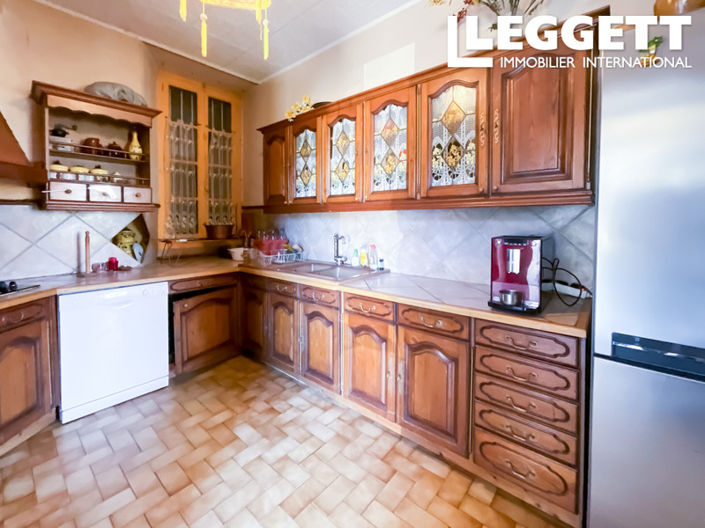 Image No.4-6 Bed House for sale