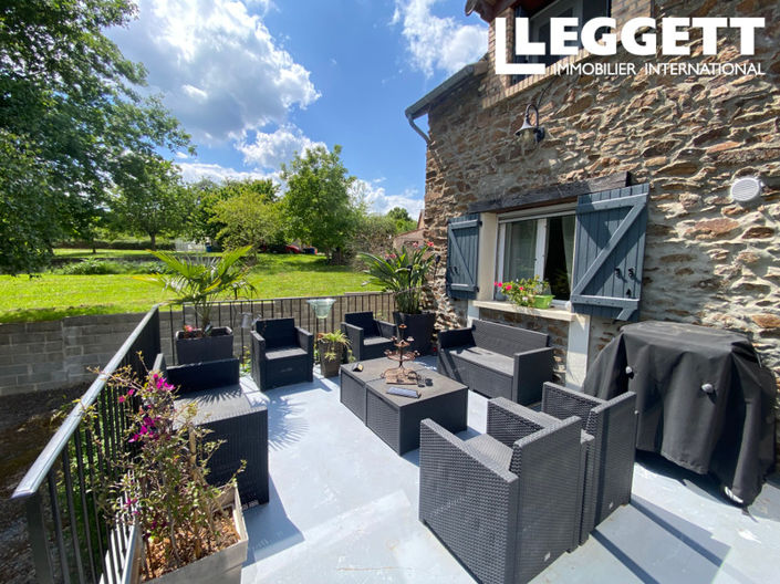 Image No.1-4 Bed House for sale