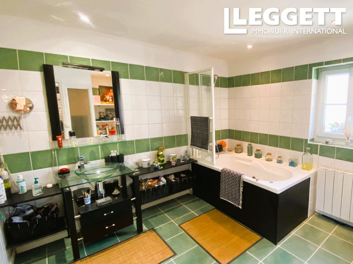 Image No.5-5 Bed House for sale