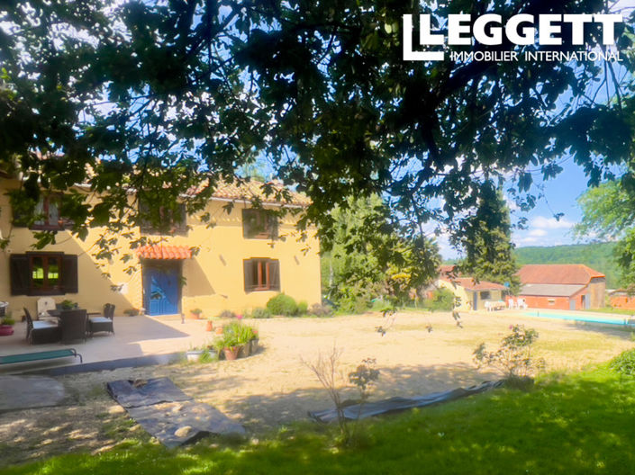 Image No.1-4 Bed House for sale
