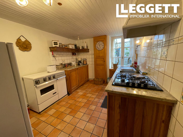 Image No.4-1 Bed House for sale