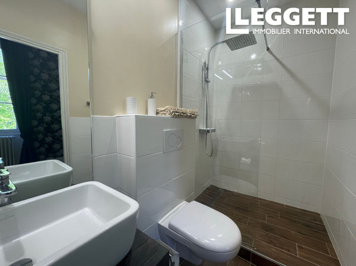 Image No.9-19 Bed House for sale