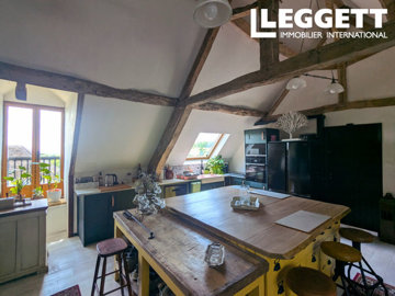 ahr0chm6ly9jzg4uagvzdglhlmltbw8vaw1hz2uvvevom