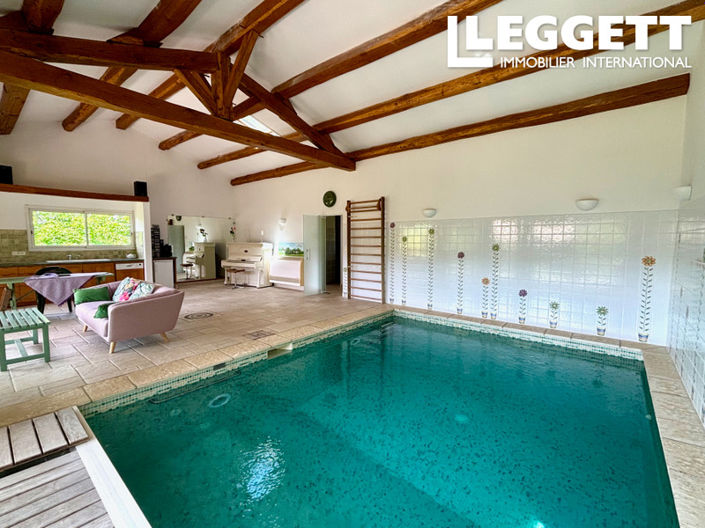 Image No.4-6 Bed House for sale