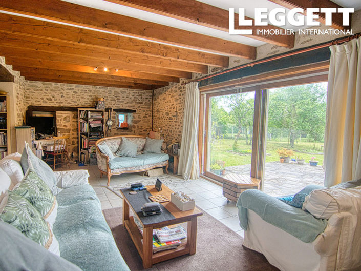 Image No.3-3 Bed House for sale