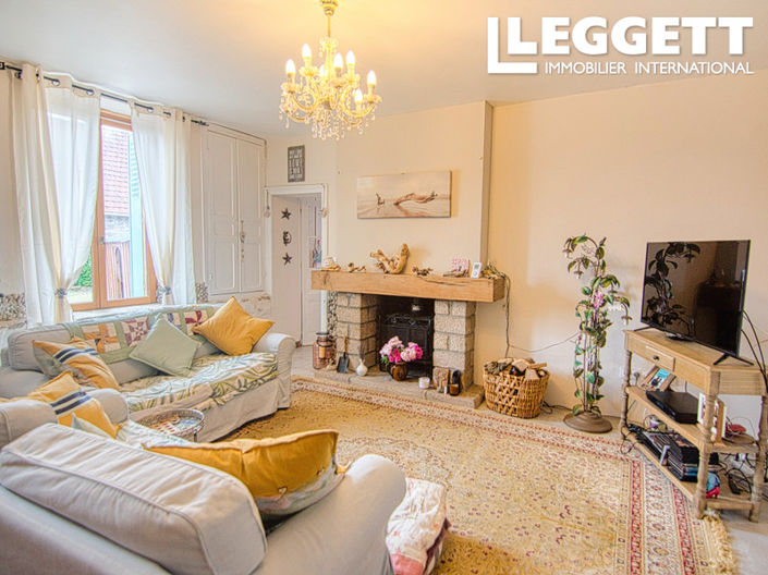 Image No.6-3 Bed House for sale