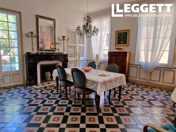 Image No.6-9 Bed House for sale