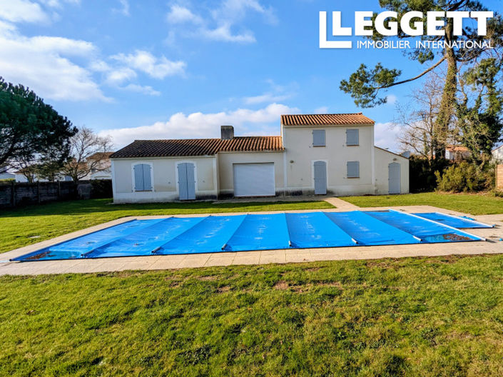 Image No.1-4 Bed House for sale