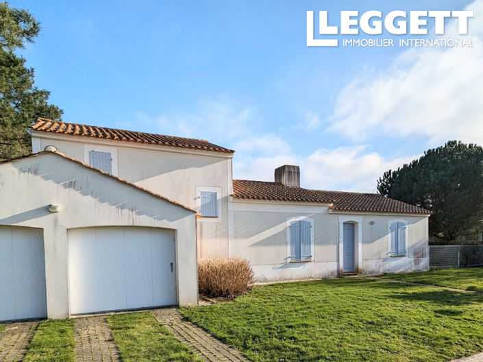 Image No.2-4 Bed House for sale