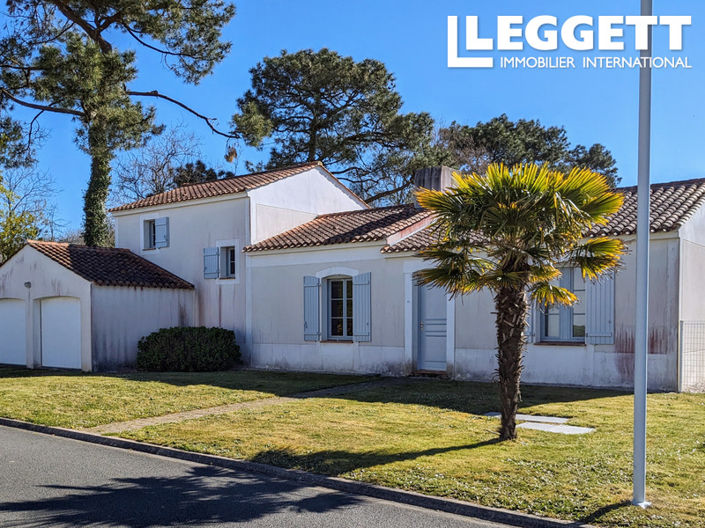 Image No.7-4 Bed House for sale