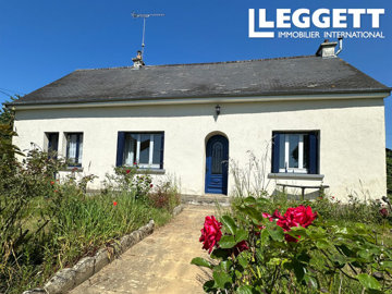 1 - Plumieux, House