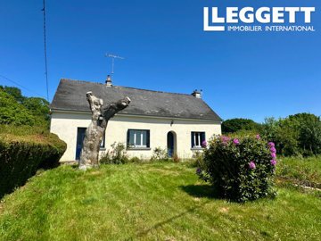 1 - Plumieux, House