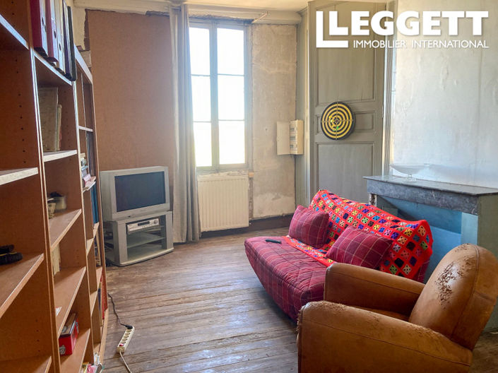 Image No.6-2 Bed House for sale