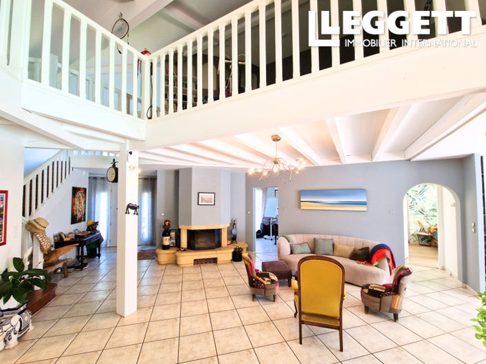 Image No.5-Maison de 6 chambres à vendre à Mont-de-Marsan