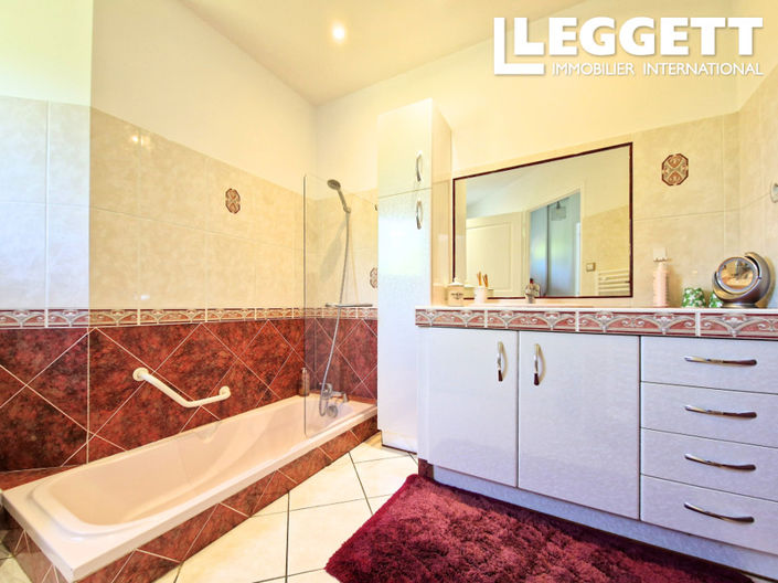 Image No.7-Maison de 6 chambres à vendre à Mont-de-Marsan