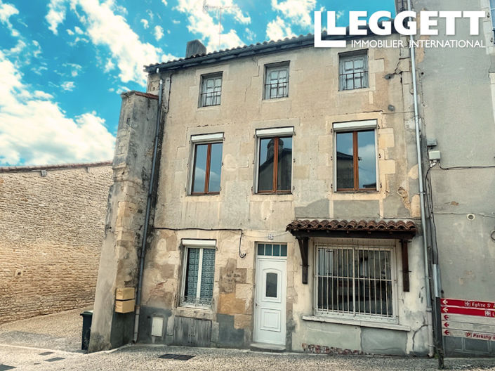 Image No.1-3 Bed House for sale