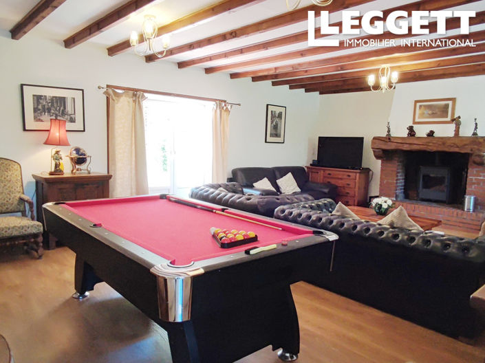 Image No.5-9 Bed House for sale