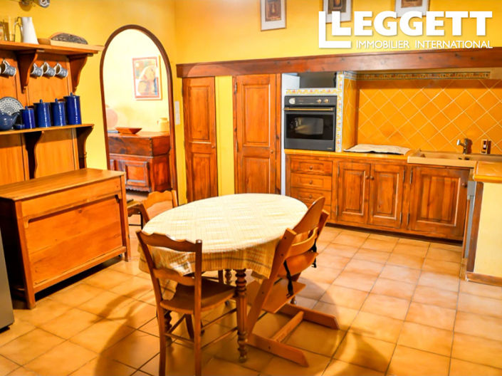 Image No.6-4 Bed House for sale