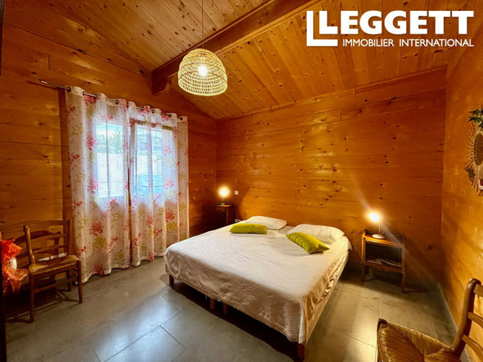 Image No.9-3 Bed House for sale