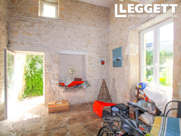 ahr0chm6ly9jzg4uagvzdglhlmltbw8vaw1hz2uvvevom