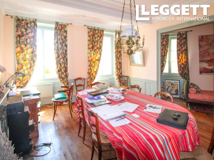 Image No.5-5 Bed House for sale