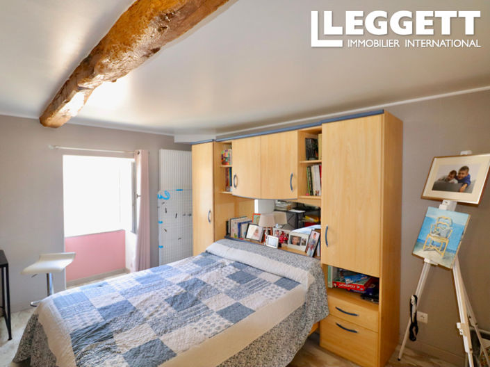 Image No.5-2 Bed House for sale