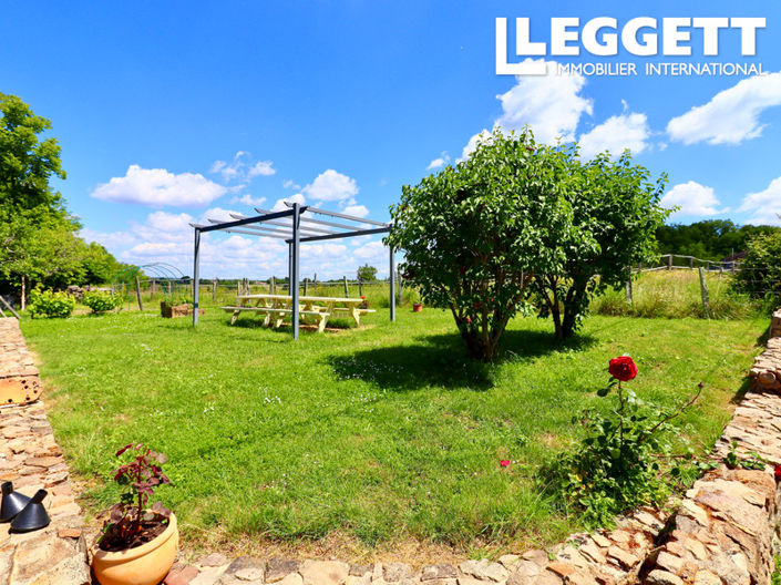 Image No.7-2 Bed House for sale