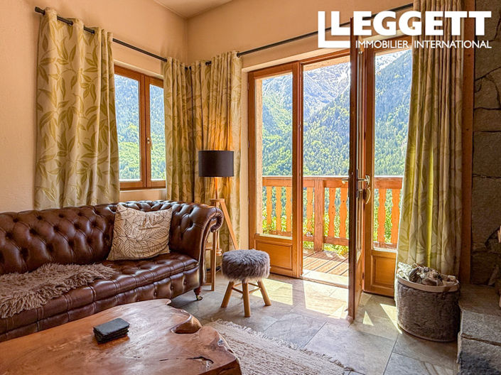 Image No.2-7 Bed House for sale