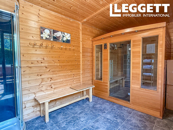 Image No.9-7 Bed House for sale