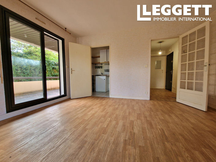 Image No.5-Apartment for sale