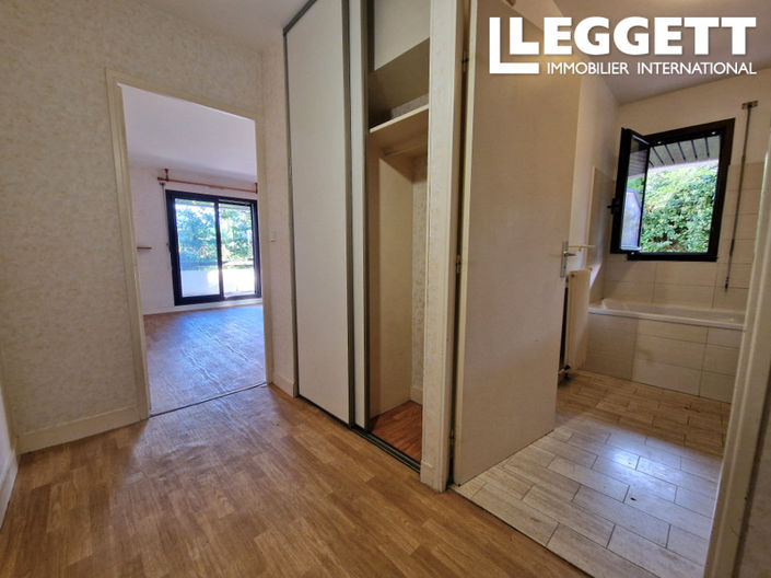 Image No.6-Apartment for sale