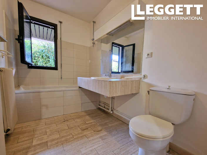 Image No.8-Apartment for sale