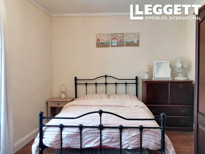 Image No.6-2 Bed House for sale