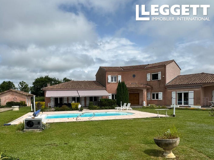Image No.1-5 Bed House for sale