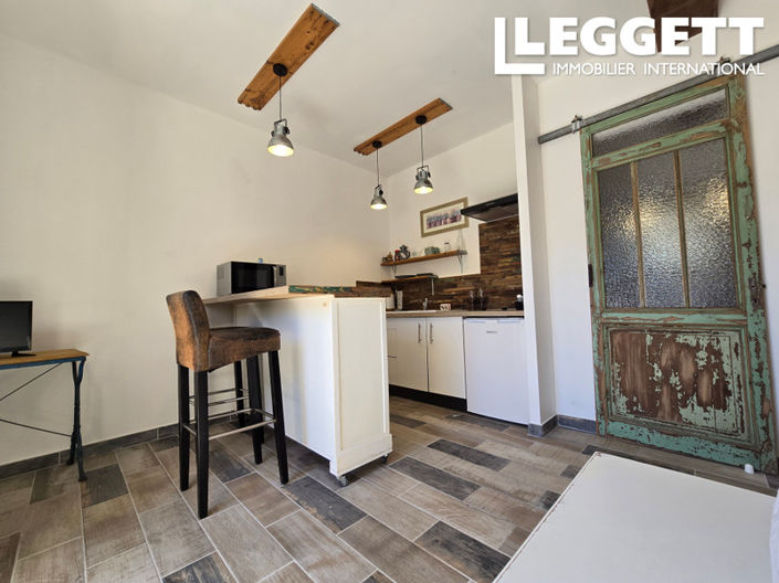 Image No.5-6 Bed House for sale