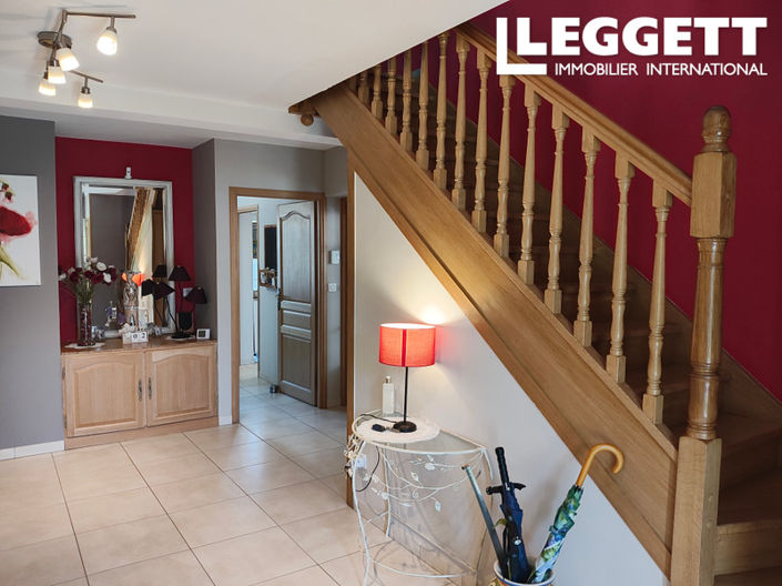 Image No.5-6 Bed House for sale