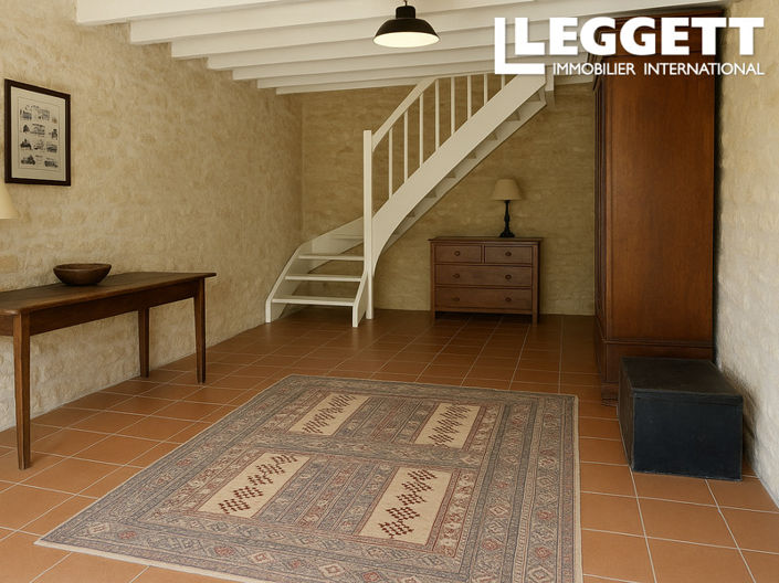 Image No.6-4 Bed House for sale