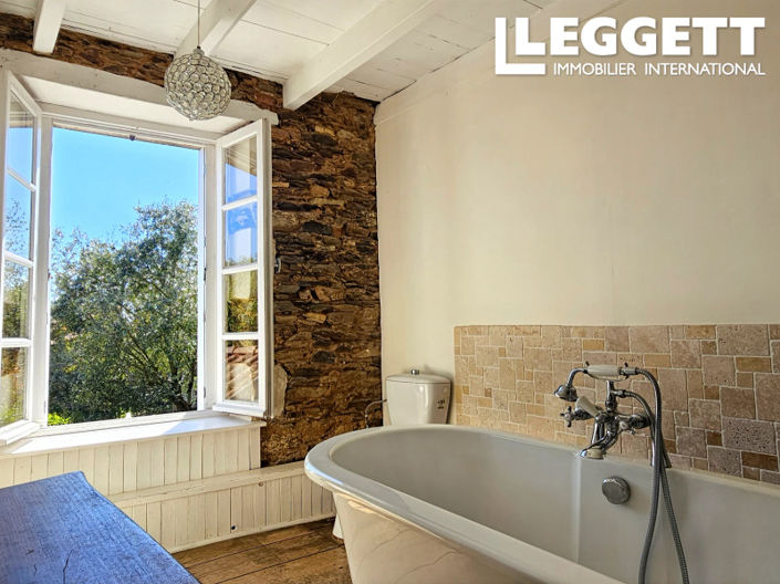 Image No.4-4 Bed House for sale