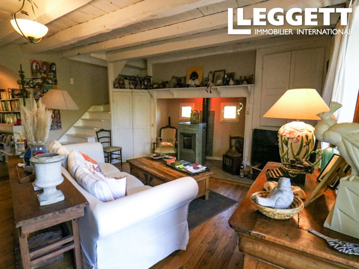 Image No.7-3 Bed House for sale