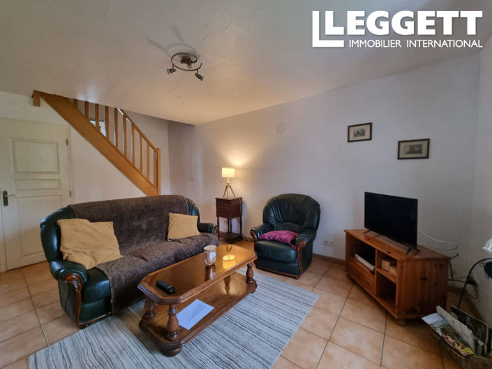 Image No.8-7 Bed House for sale