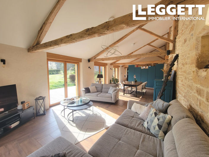 Image No.5-7 Bed House for sale