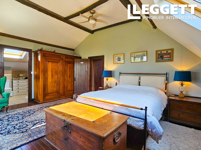 Image No.7-3 Bed House for sale