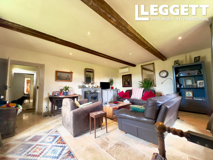 Image No.6-4 Bed House for sale