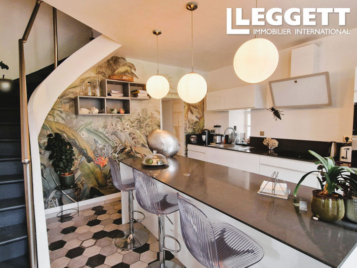 Image No.4-4 Bed House for sale