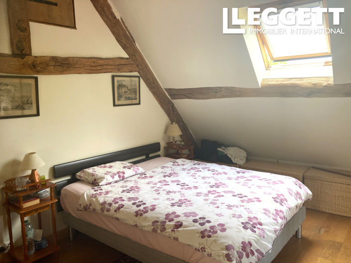 Image No.8-3 Bed House for sale