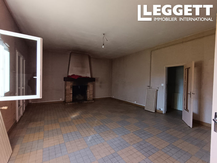 Image No.3-6 Bed House for sale