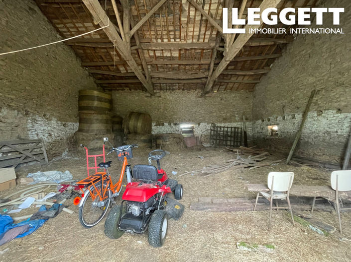 Image No.10-3 Bed House for sale