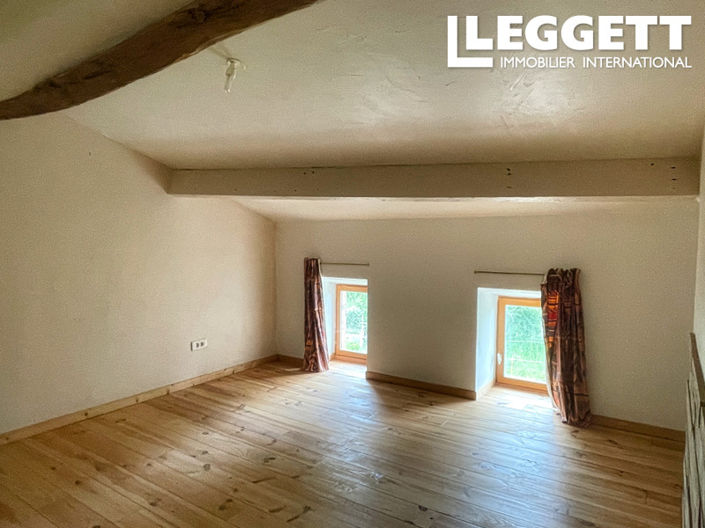 Image No.9-3 Bed House for sale